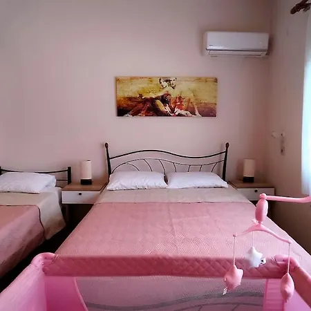 Comfort House 公寓 *